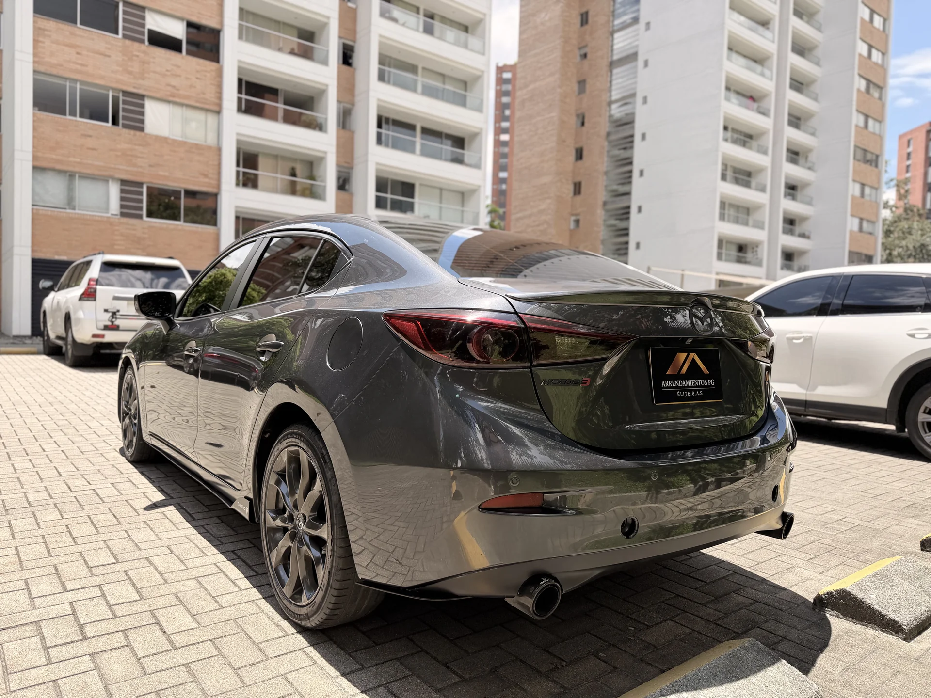Mazda 3 Grand Touring foto 5