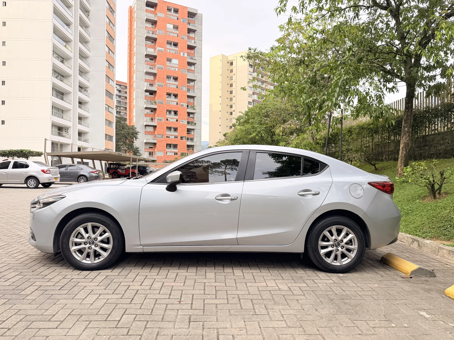 Mazda 3 Touring foto 6