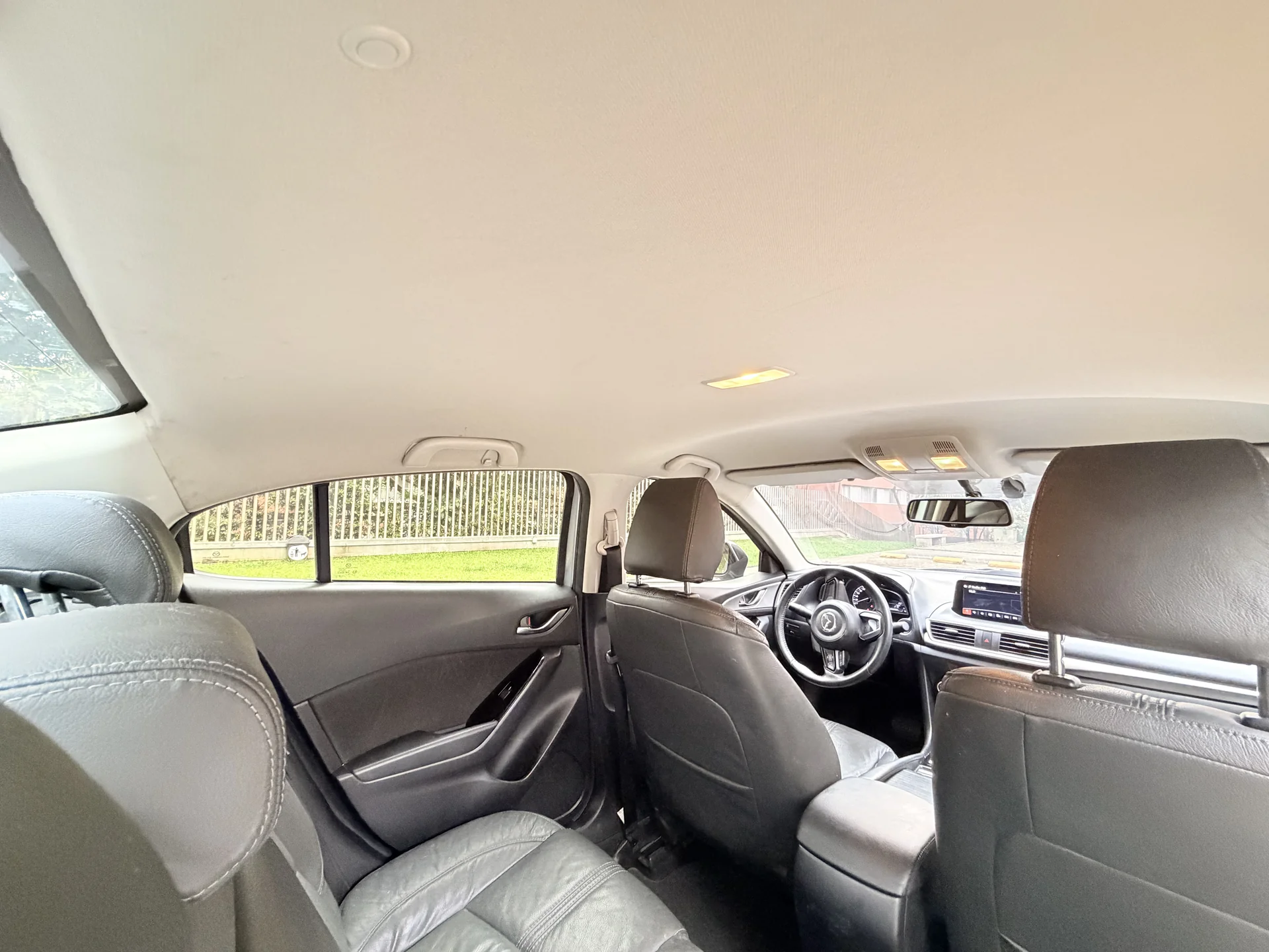 Mazda 3 Touring foto 9