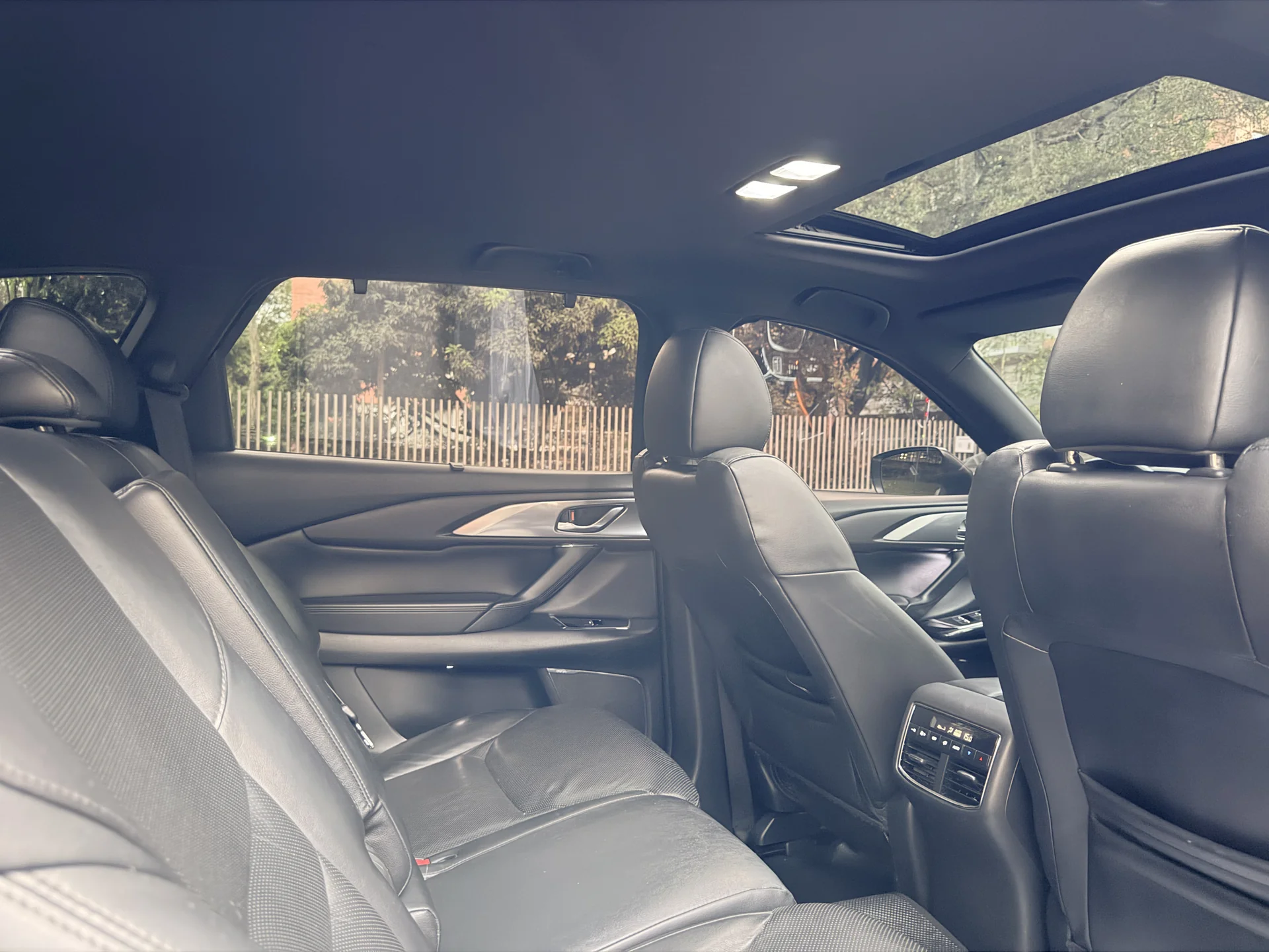 Alquiler Mazda CX-9 en Medellín - Foto 8