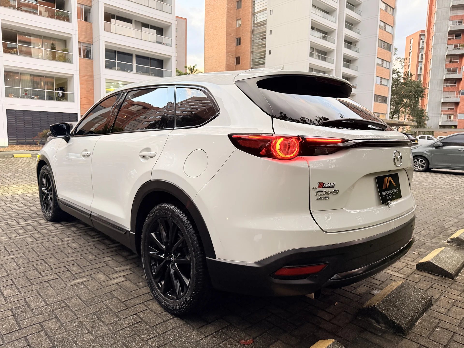 Mazda CX 9 Grand Touring foto 12