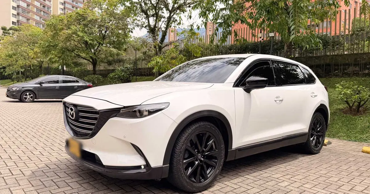 Alquiler Mazda CX-9 en Medellín - Renta de carros premium