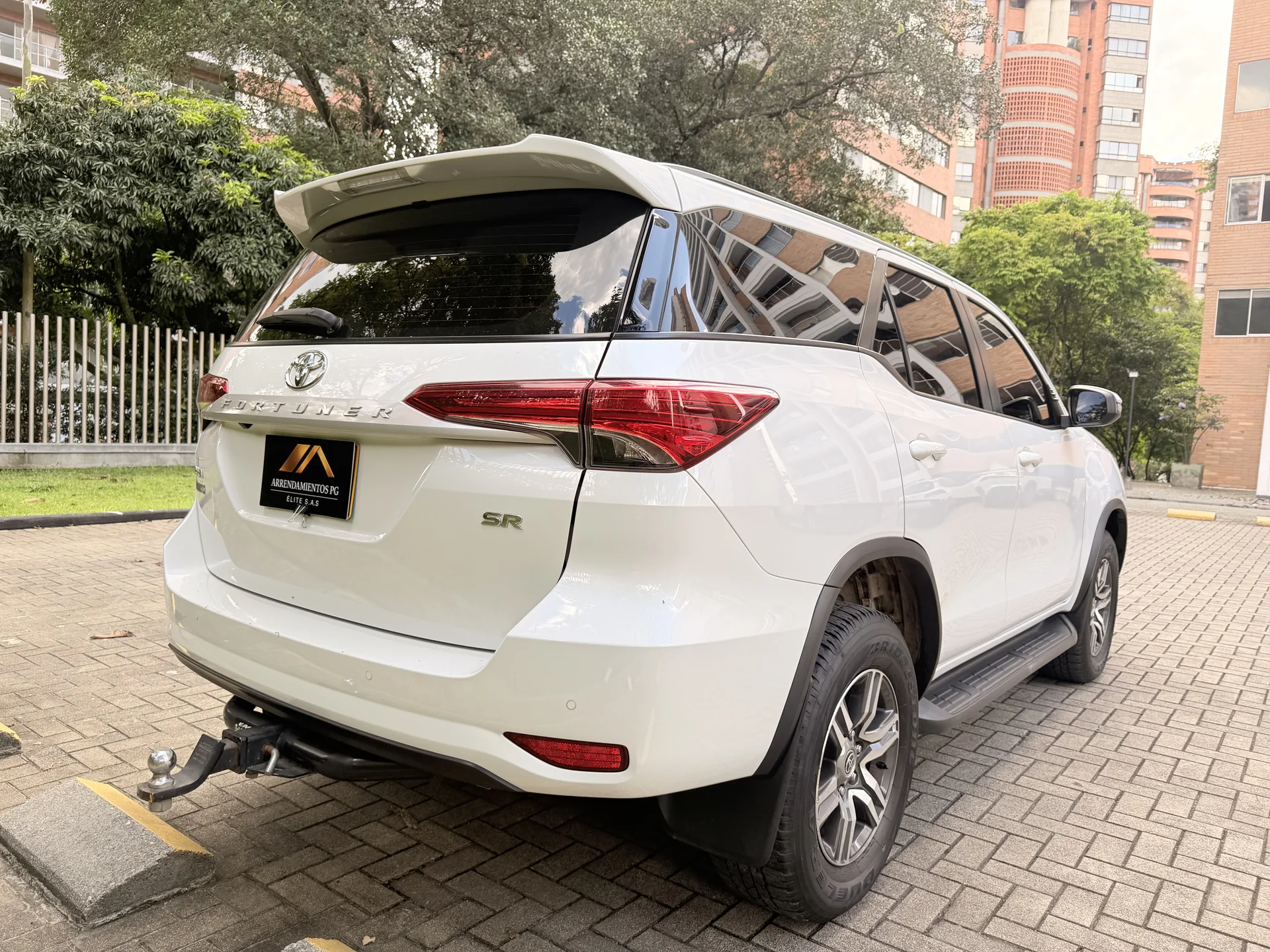 Toyota Fortuner Diesel foto 9