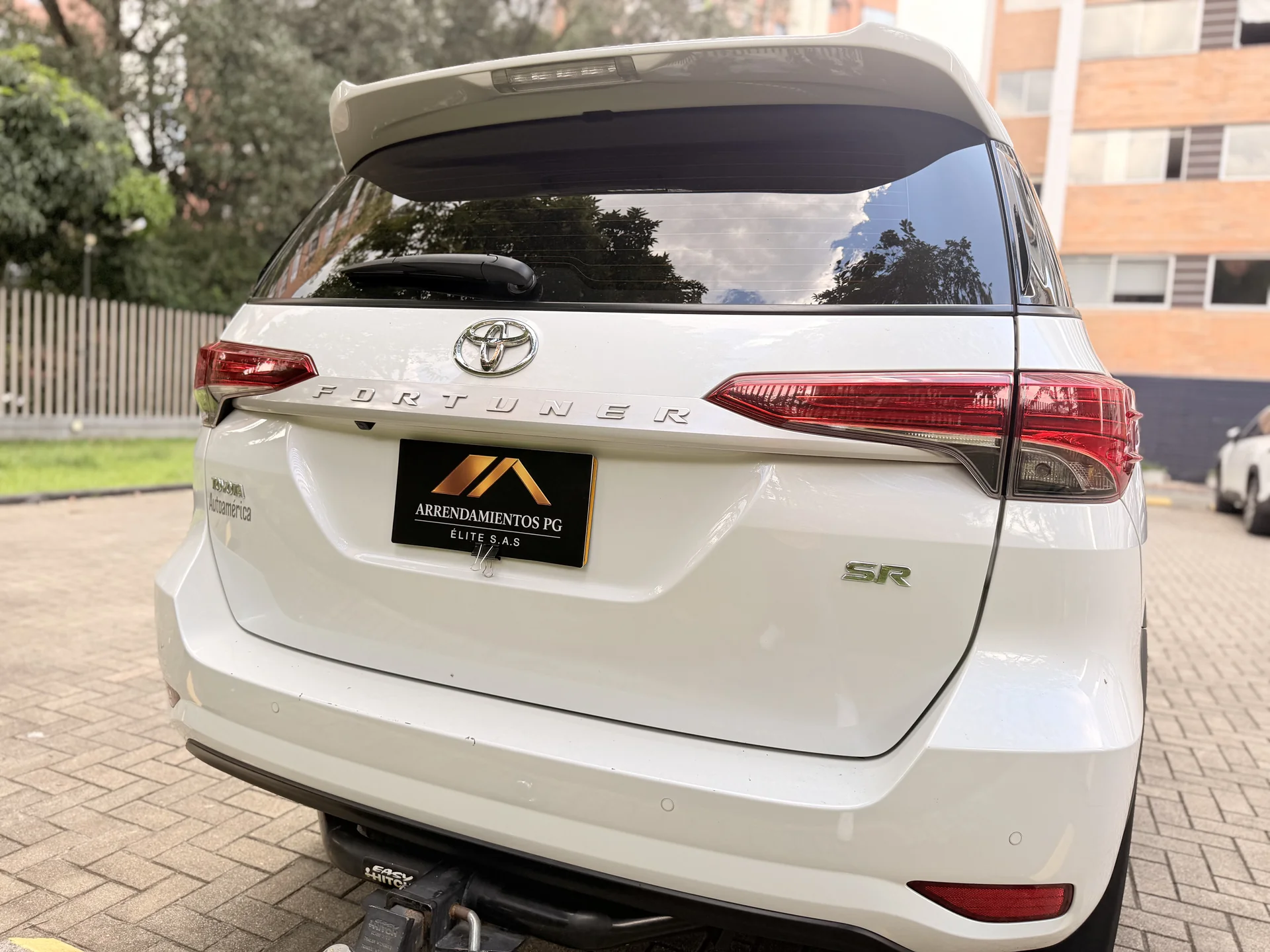 Toyota Fortuner Diesel foto 11