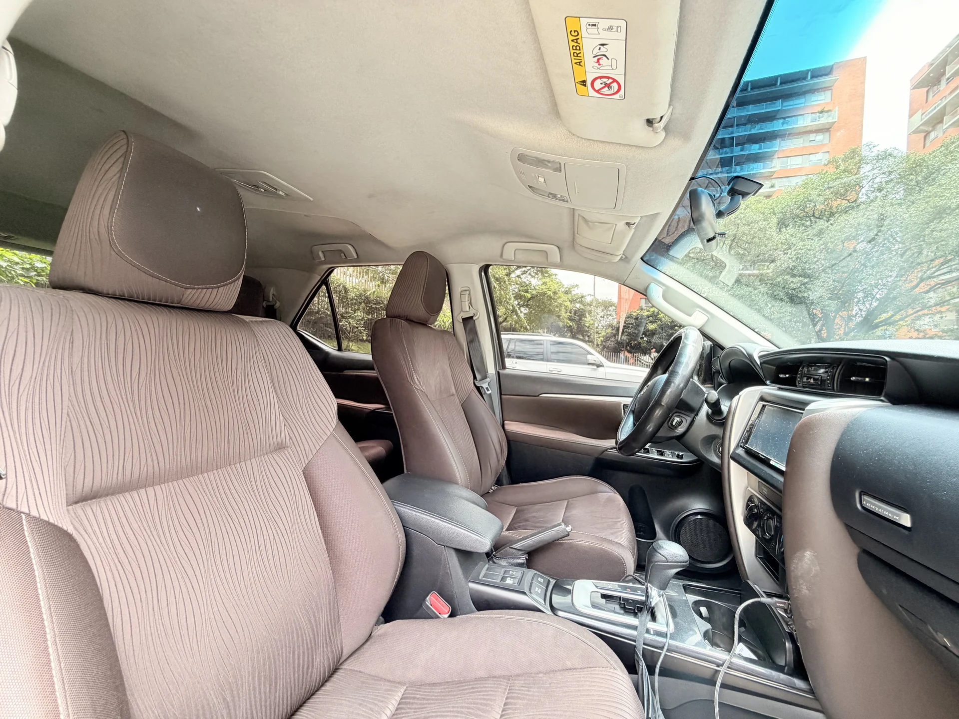 Toyota Fortuner Diesel foto 7