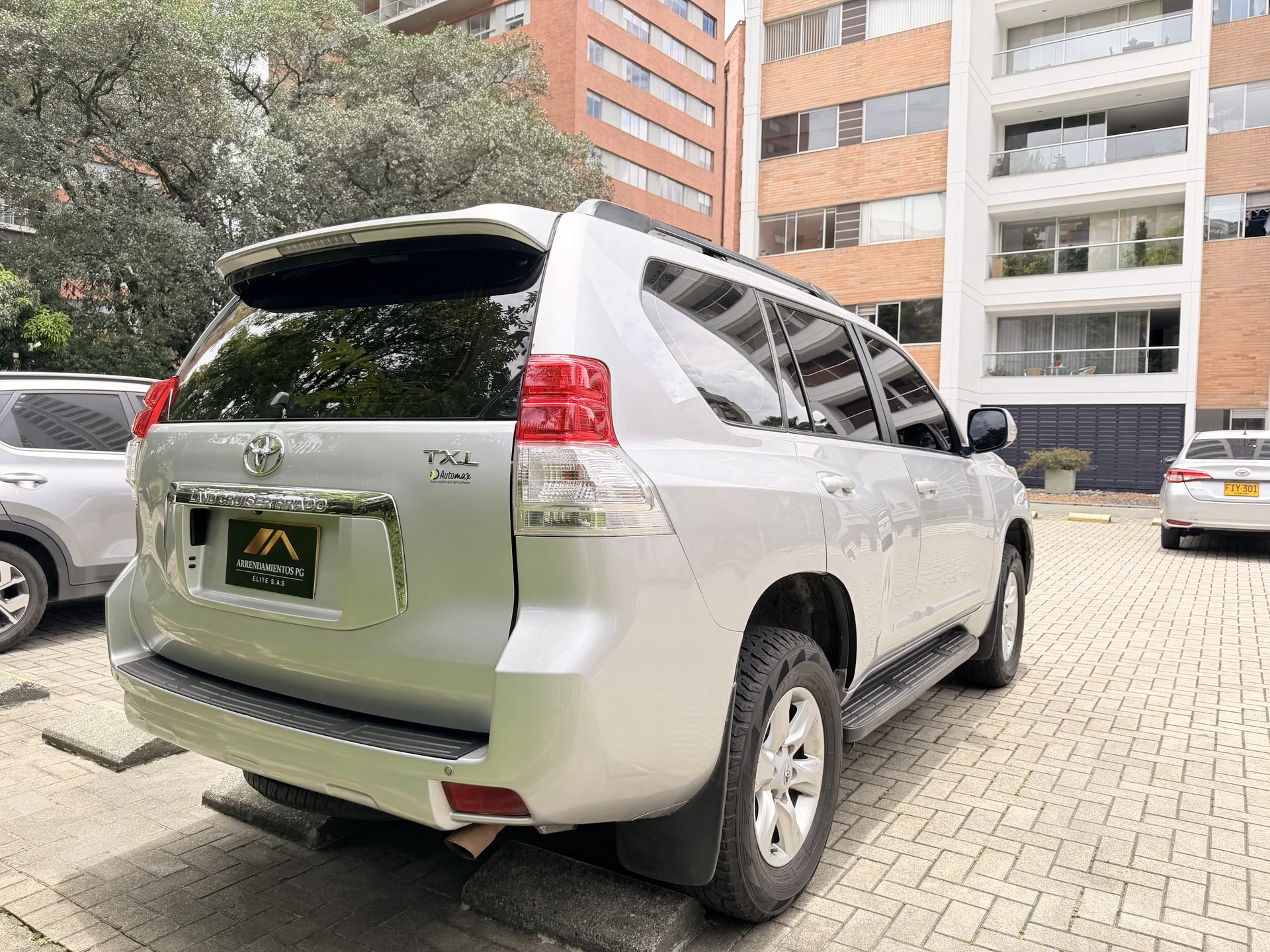 Toyota Land Cruiser Prado TXL foto 7